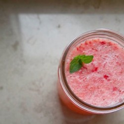 Strawberry Mint Cocktail